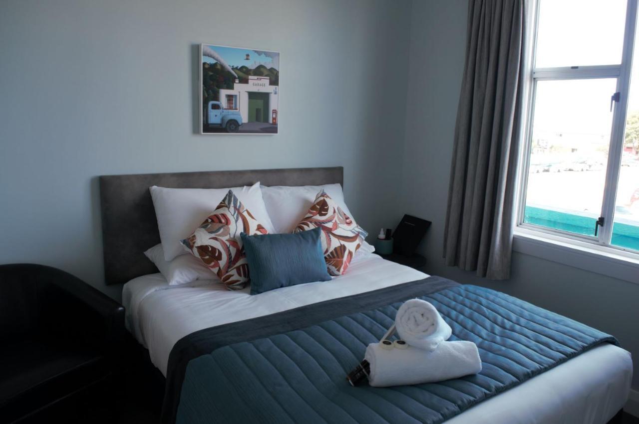 The Amberley Hotel Екстериор снимка